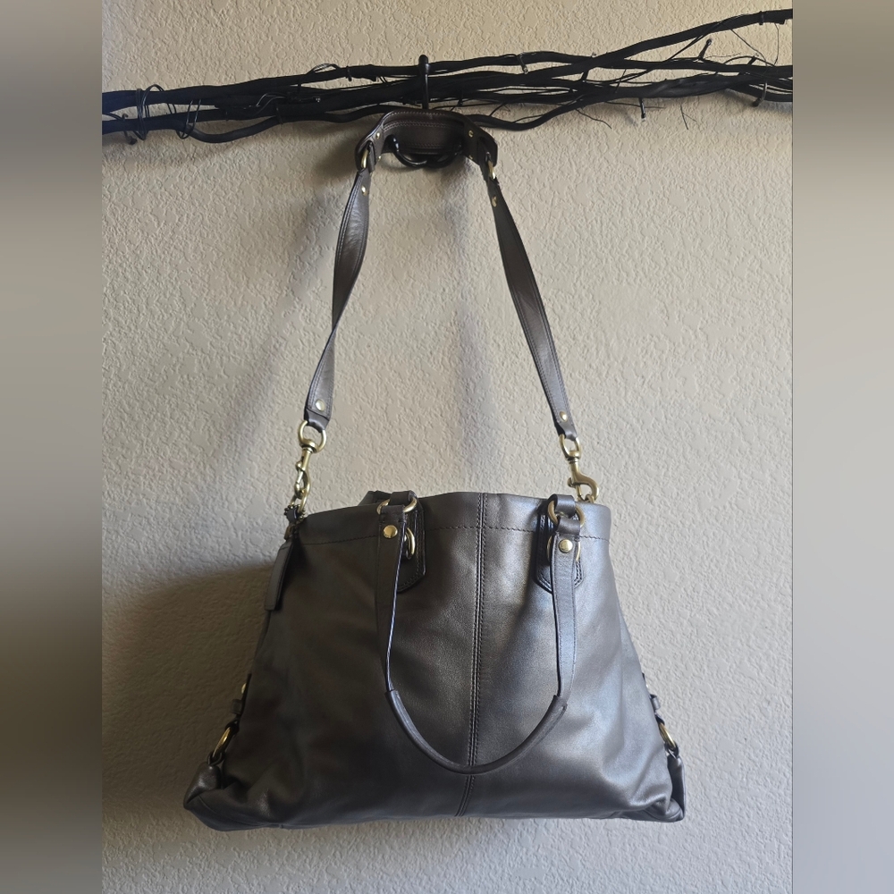Coach Gold Leather Ashley Shoulder Bag - Picture 5 of 7
